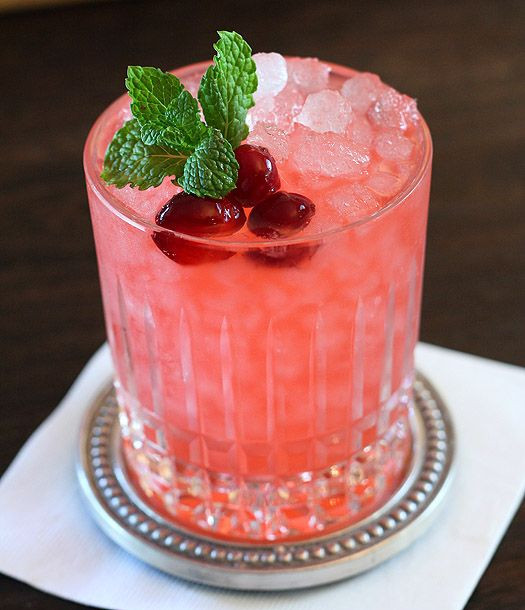 Holiday Gin Drinks
 Cranberries Cocktails and Gin on Pinterest