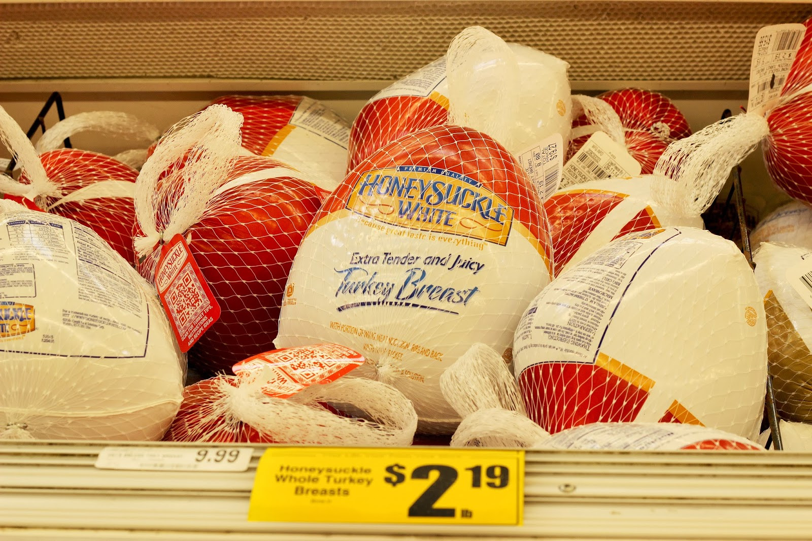 Honeysuckle White Turkey Breasts
 Diddles and Dumplings FreshFinds at Save Mart