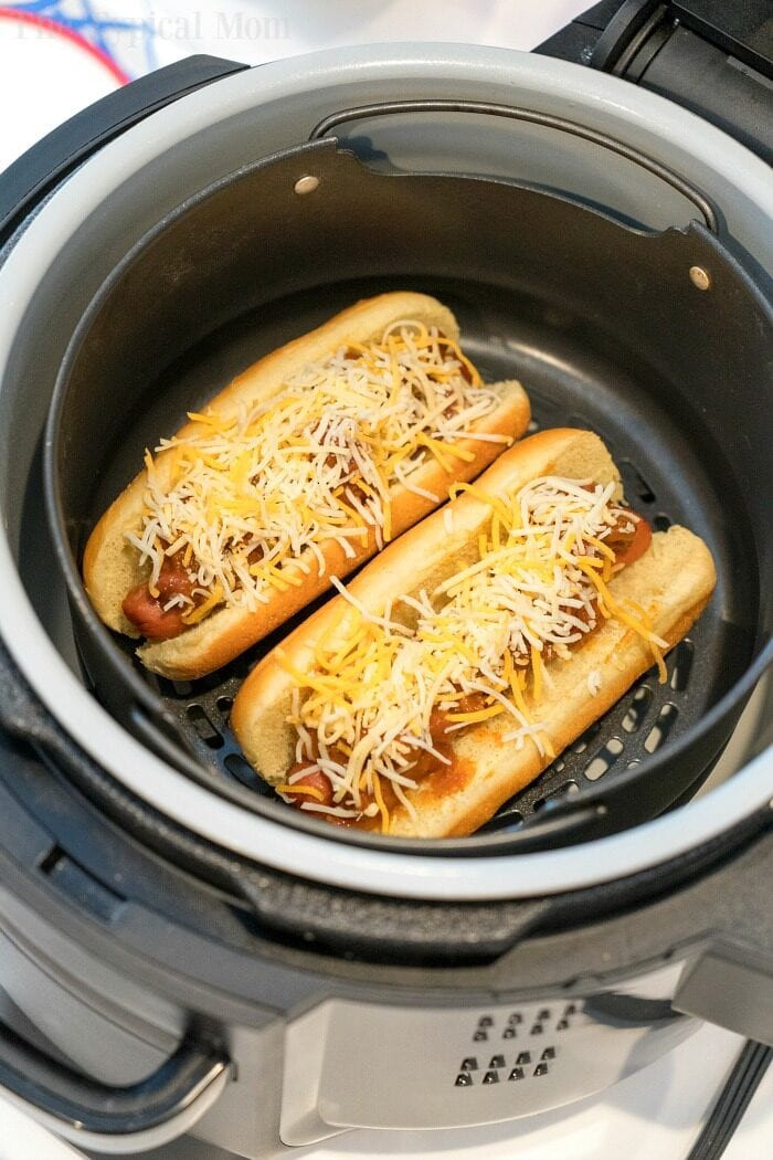 Hot Dogs Air Fryer
 Air Fryer Hot Dogs or Chili Dogs Ninja Foodi Hot Dogs