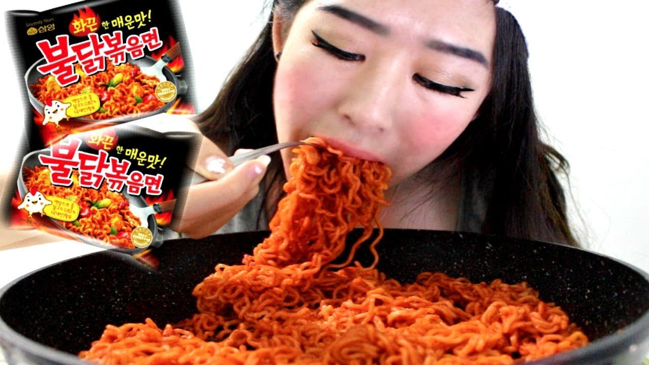 Hot Ramen Noodles
 EXTREME SPICY RAMEN NOODLES GONE WRONG