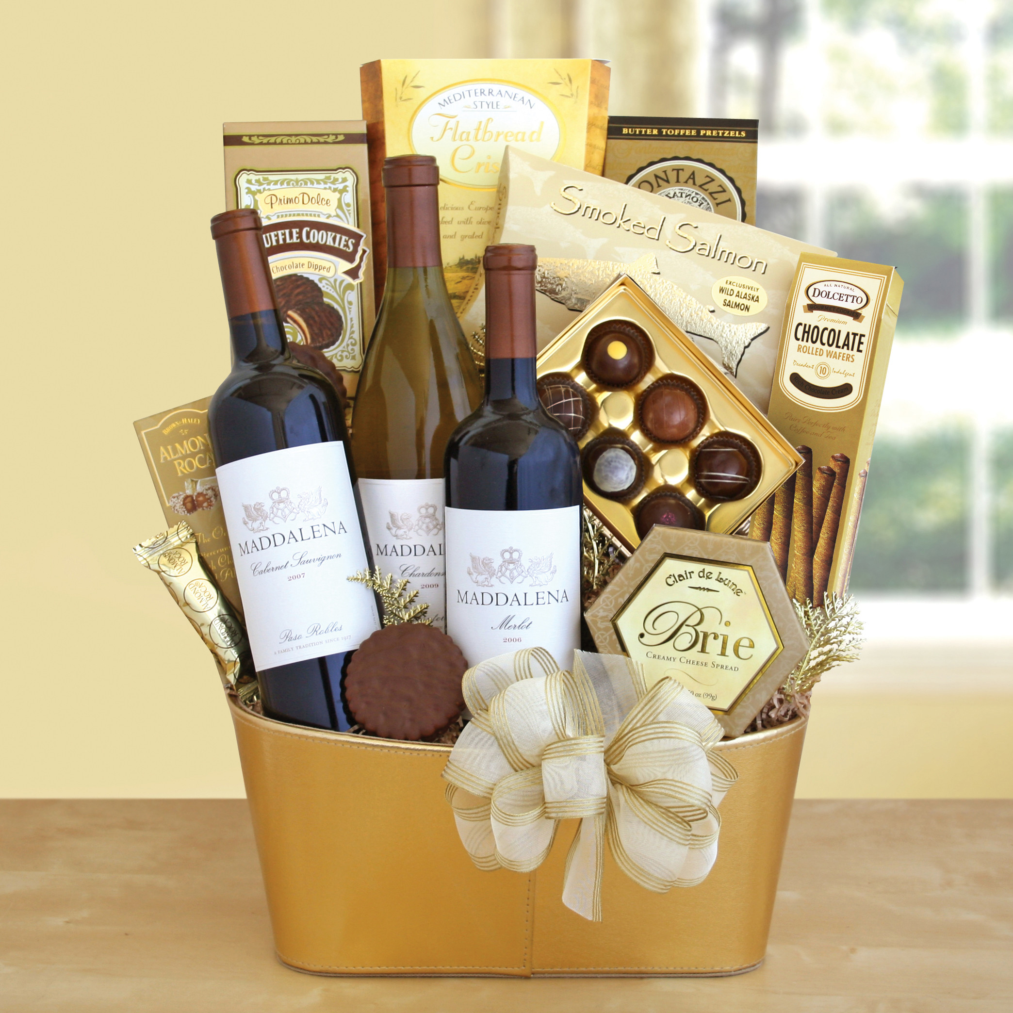How To Make A Wine Gift Basket Ideas
 Golden Vineyard Gourmet Gift Basket – Wine Lovers