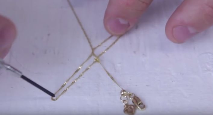 How To Unknot A Necklace
 How to Untangle Unknot Gold Chains Easily – My Honeys Place