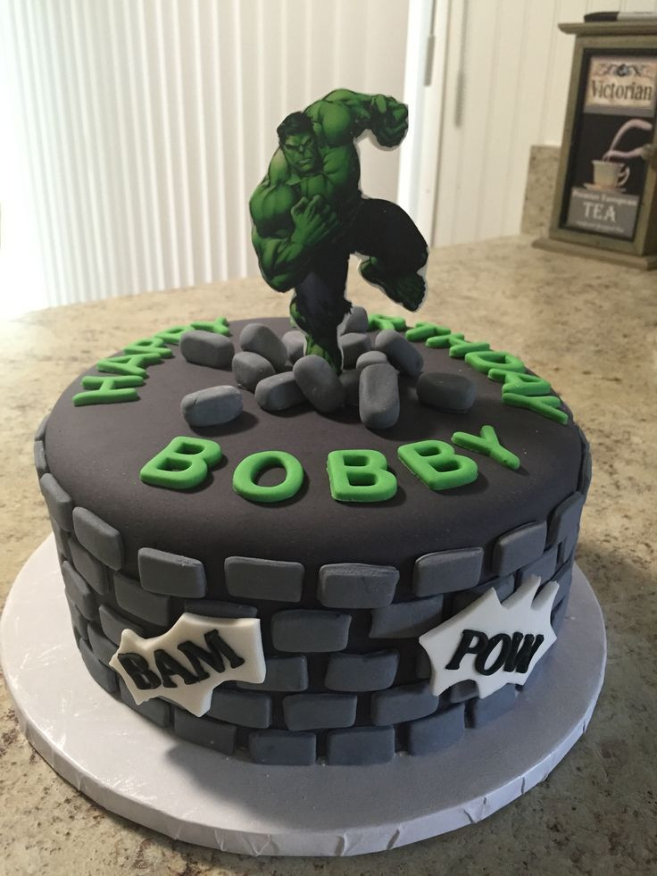 Hulk Birthday Cake
 Pin lisääjältä Taina Mielismäki Valli taulussa Birthday