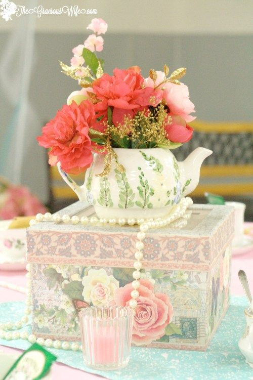 Ideas For A Tea Party Themed Bridal Shower
 Tea Party Bridal Shower Ideas for an elegant and beautiful