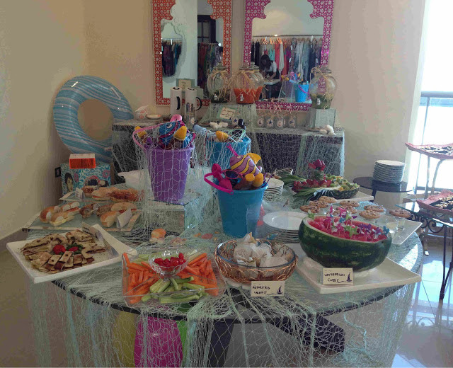 Indoor Beach Party Ideas For Adults
 My Small Obsessions An Indoor themed Beach Party