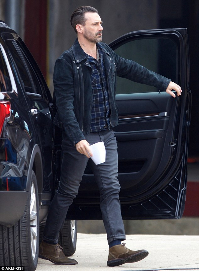 Jon Hamm Baby Driver Hair
 Jamie Foxx and co star Jon Hamm spotted on set of Baby