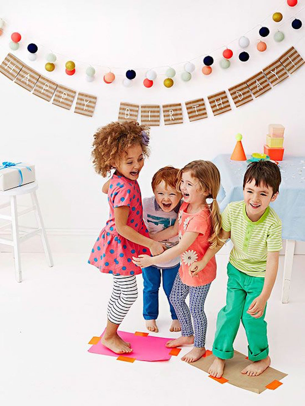 Kids Birthday Party Games
 9 WAYS TO SUCCESSFULLY THROW THE MOST COLORFUL KIDS PARTY