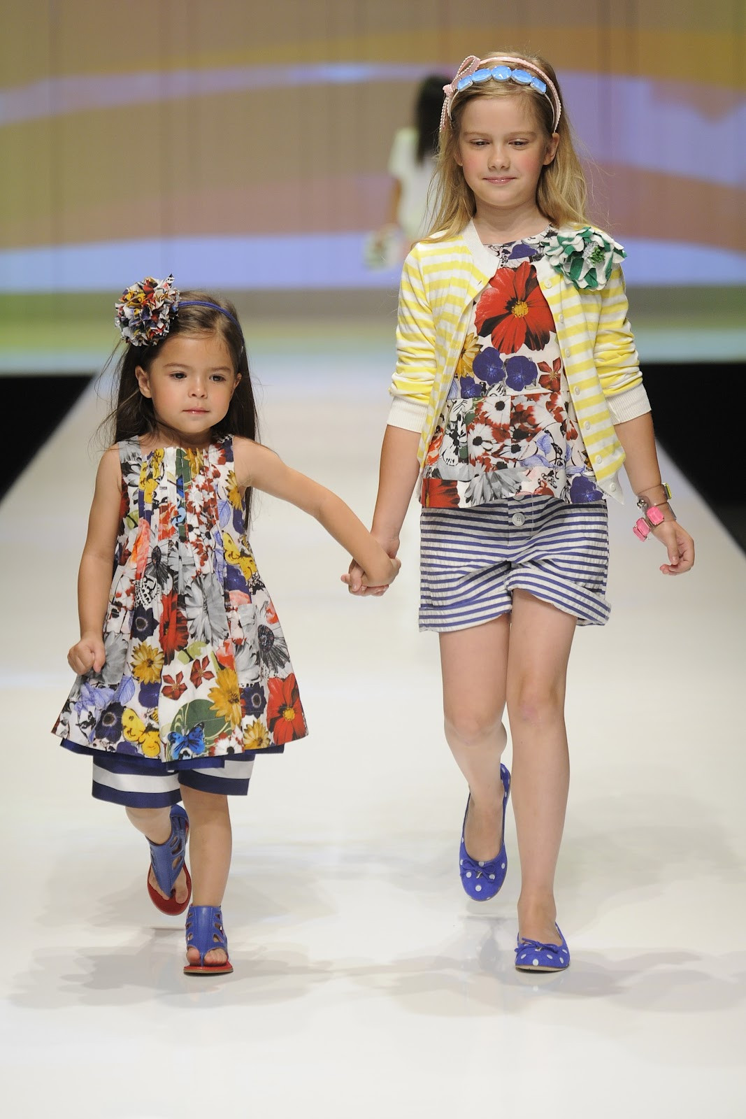 Kids Fashion Wear
 Emoo Fashion Childrens Fashion Dresses 2012