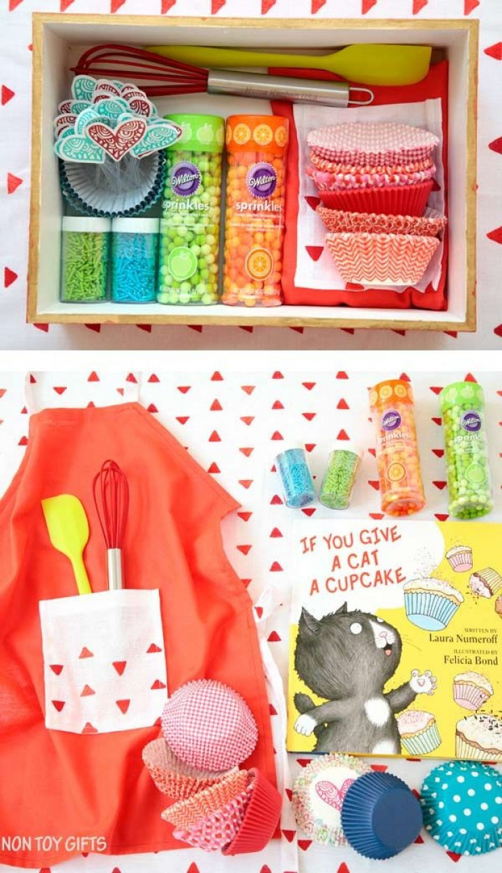 Kids Gift Ideas
 Gifts for Short Little People 19 DIY Christmas Gift Ideas