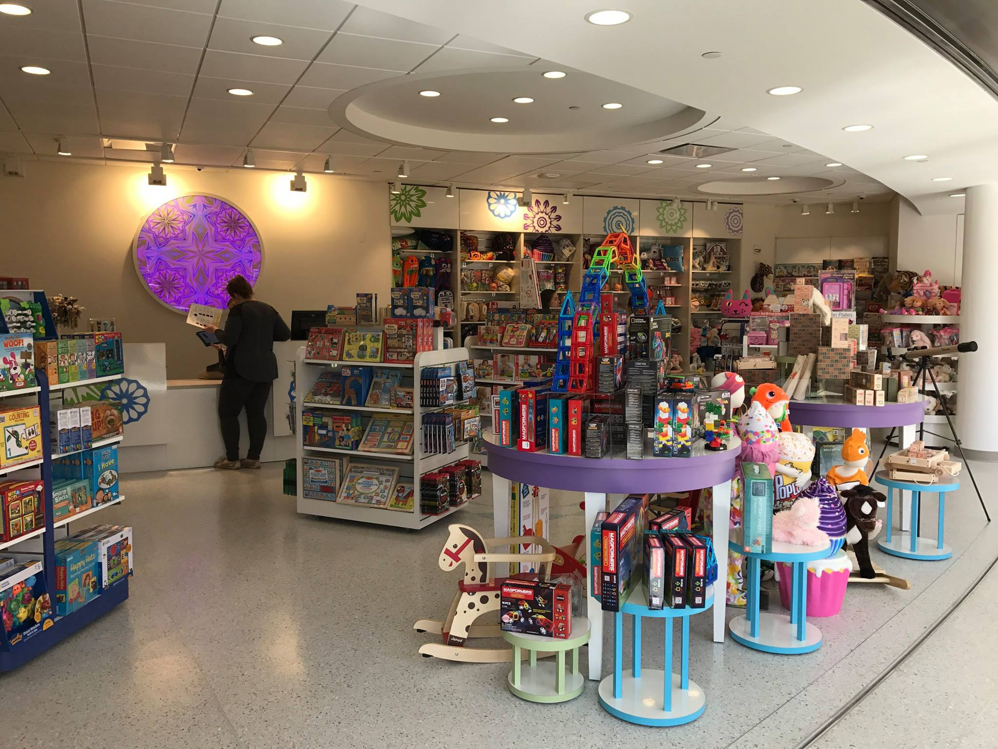 Kids Gift Store
 e see the amenities now open inside UI Stead Family