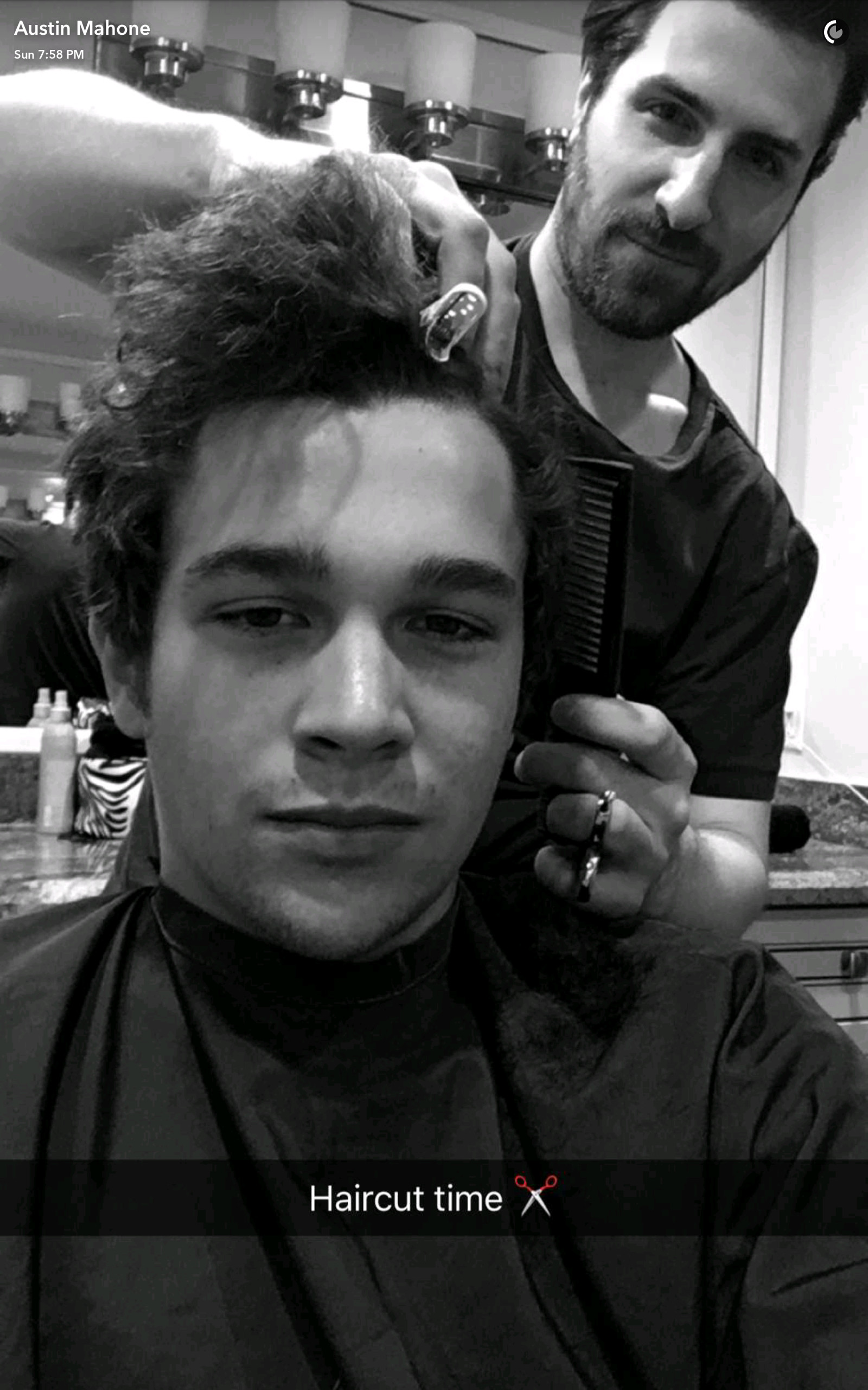 Kids Hair Cut Austin
 Austin Mahone Debuts a Fresh New Haircut on Snapchat Twist