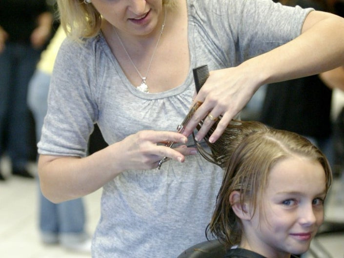 Kids Haircuts Sacramento
 Best Place for Kids Haircut in Roseville Nominate Your