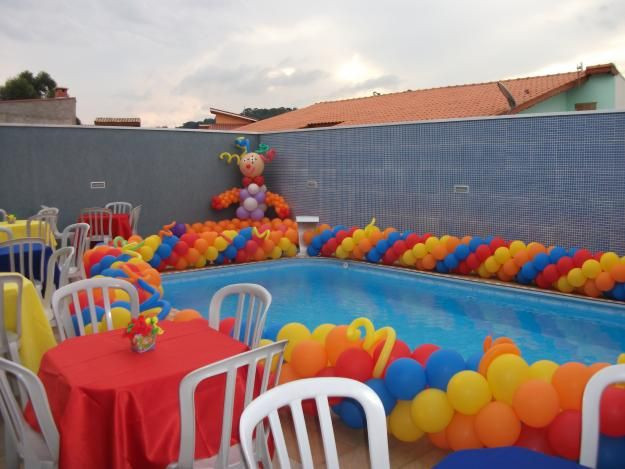 Kids Pool Party Decoration Ideas
 Colorful balloon garland to decorate the pool for a kids