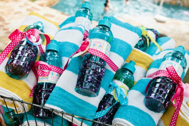 Kids Pool Party Favor Ideas
 How to Throw a Summer Pool Party for Kids