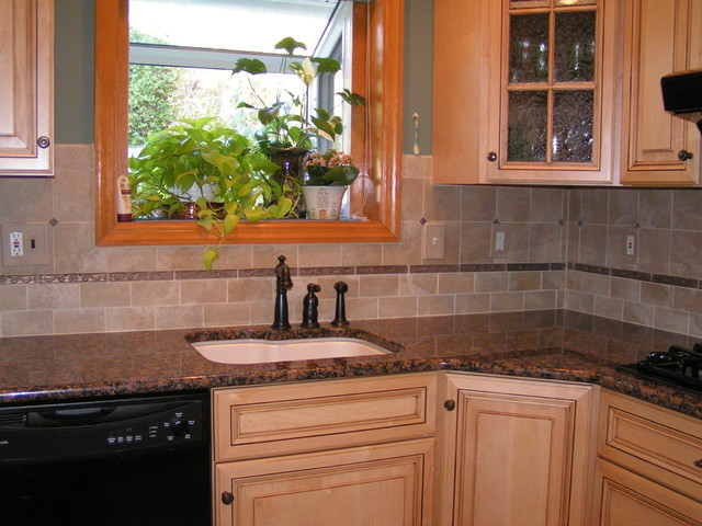 Kitchen Countertop Backsplash
 Baltic Brown Granite & Tile Backsplash
