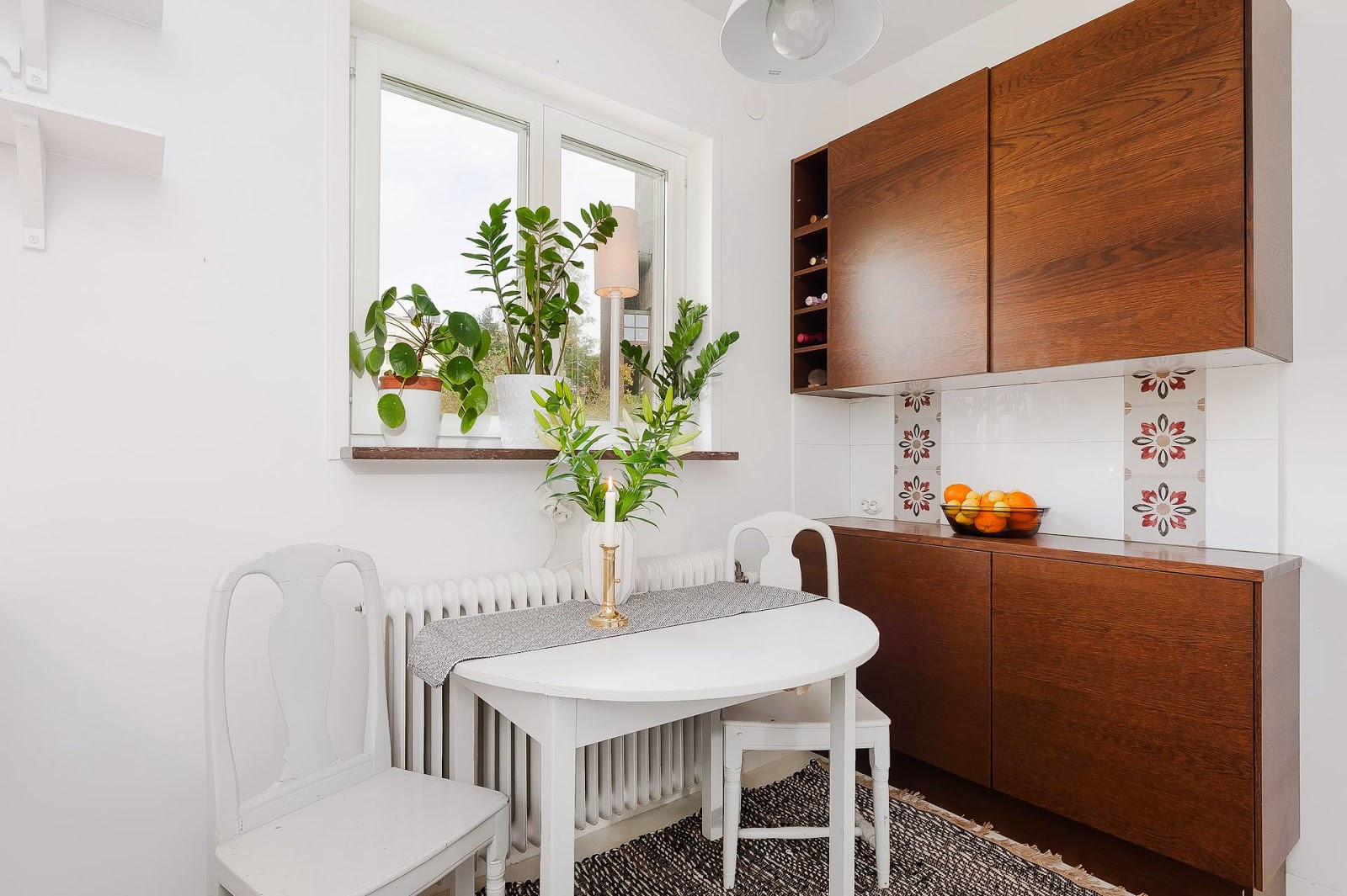 Kitchen Table Small Apartment
 Studio Apartment Excels In Space efficiency With Its