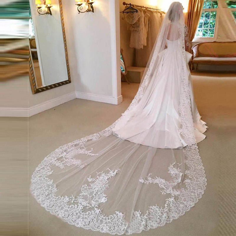 Lace Edge Wedding Veil
 Romantic 5 Meters Long Cathedral Wedding Veil Custom Made