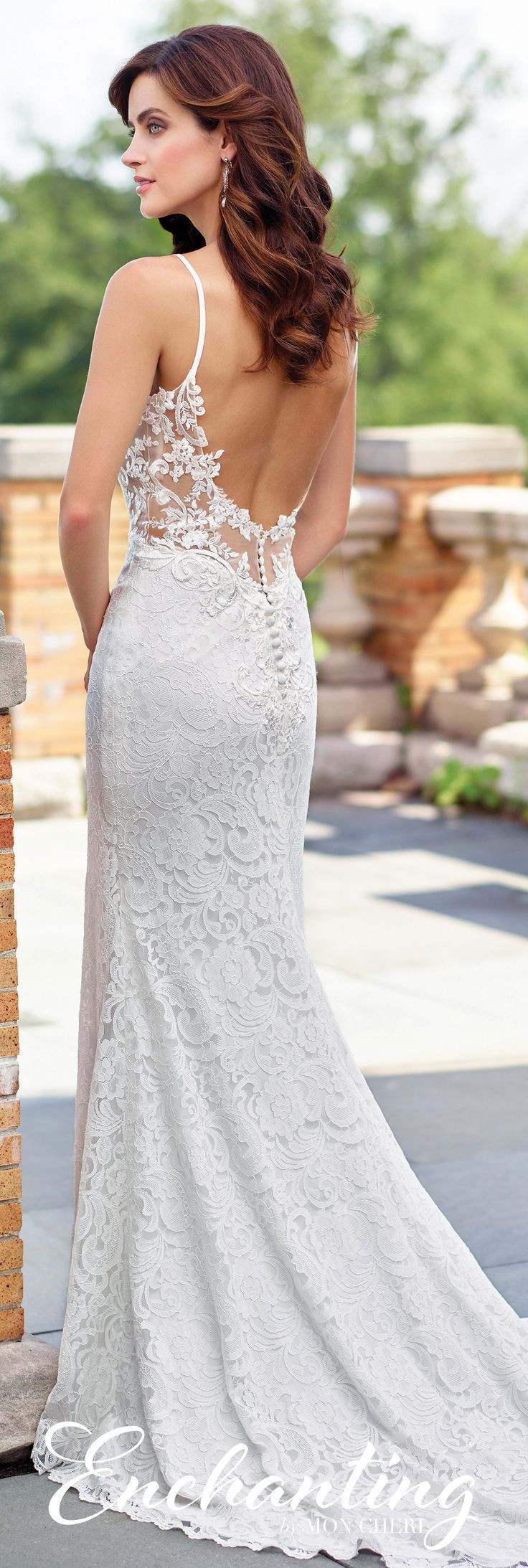 Lace Wedding Dress Pinterest
 Best 25 Fitted Lace Wedding Dress Ideas Pinterest
