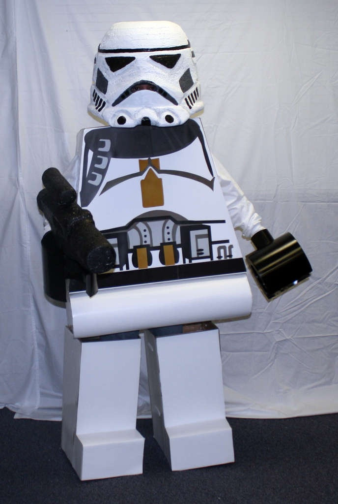 Lego Costume DIY
 Star Wars Lego costume DIY Halloween Fun