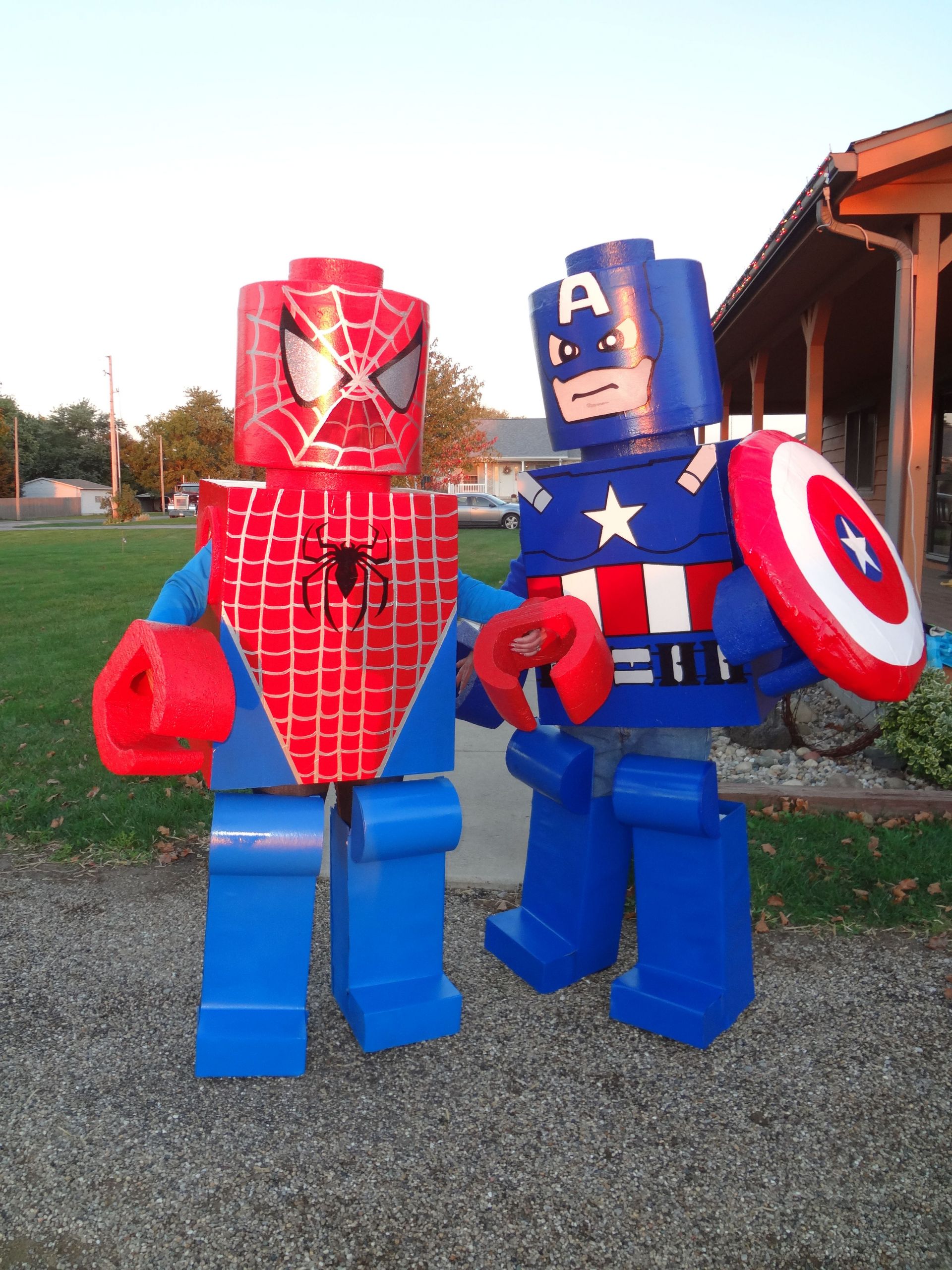 Lego Costume DIY
 Hand made lego man costumes