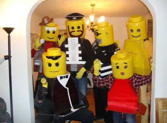 Lego Costume DIY
 DIY Yourself Lego Halloween Costume Barnorama