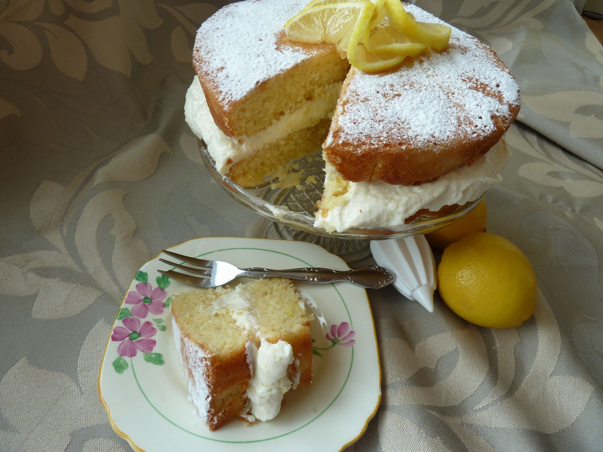 Lemon Sponge Cake
 Ricotta and Lemon Sponge Cake