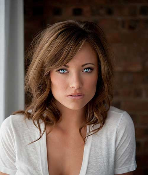 Long Haircuts With Side Bangs
 25 Hairstyles with Long Bangs