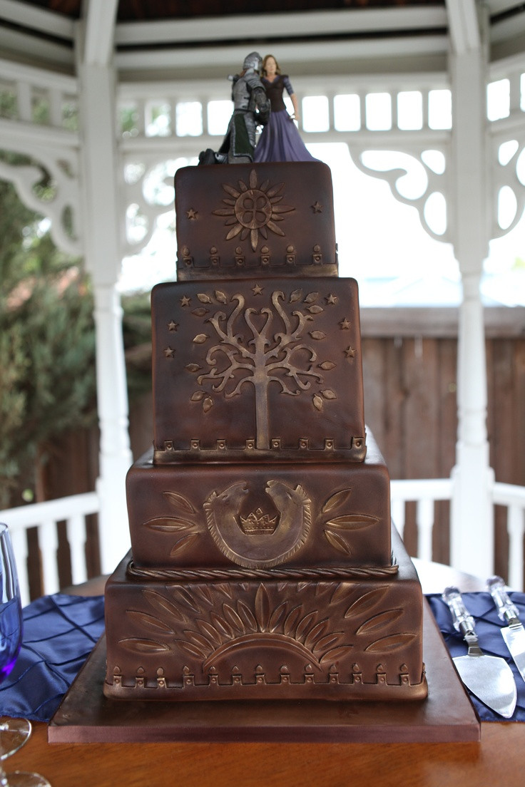 Lord Of The Rings Wedding Cake
 Themed Wedding Cakes