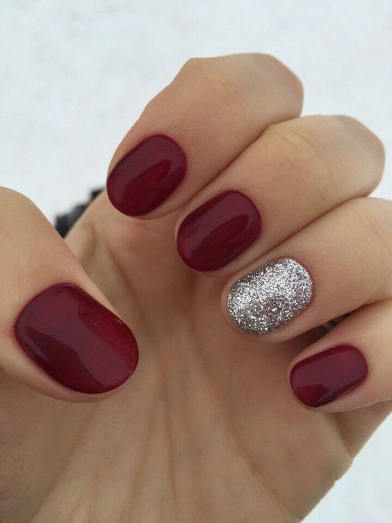 Maroon Nails With Glitter
 Colorful Wedding Nails Ideas for Winter You’ll Love