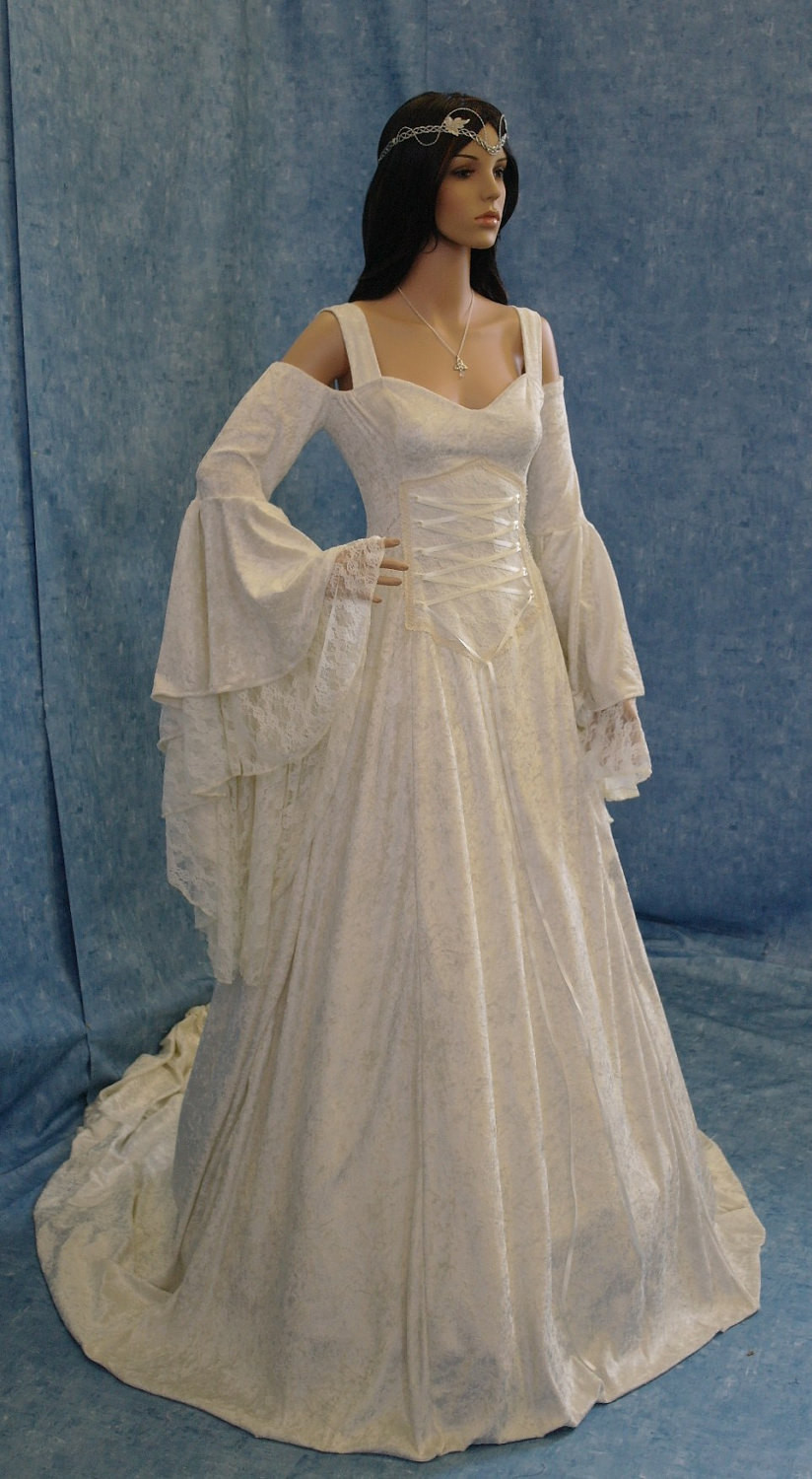 Medieval Wedding Dresses
 Renaissance dress me val dress handfasting by