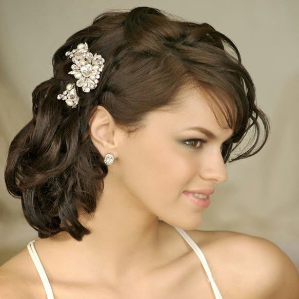 Medium Length Hairstyles For Bridesmaids
 Medium Length Wedding Hairstyles Wedding Hairstyle