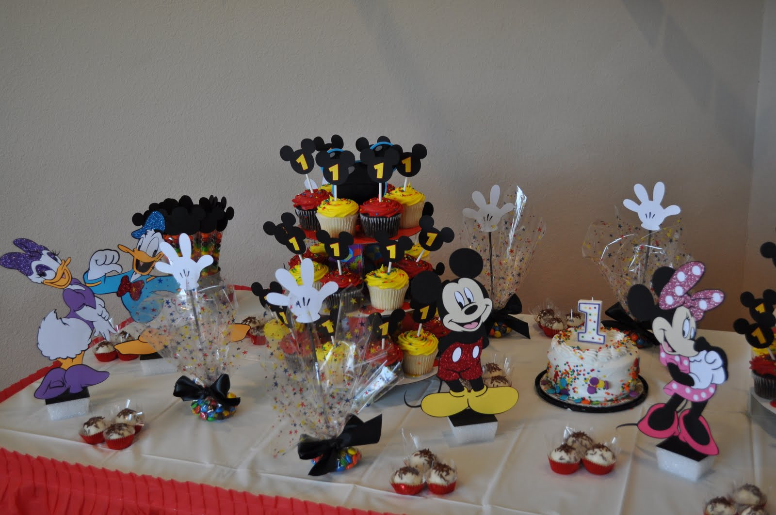 Mickey Mouse Birthday Decorations
 Tx Scrapper Mom Mickey Mouse Clubhouse Birthday