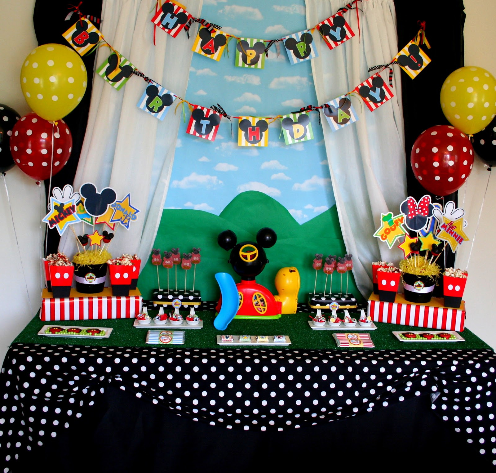Mickey Mouse Birthday Decorations
 The Carver Crew A VERY MICKEY BIRTHDAY