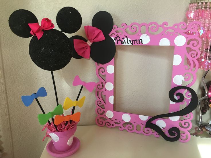 Minnie Mouse 2Nd Birthday Party Ideas
 Two year old Minnie Mouse theme party decorations