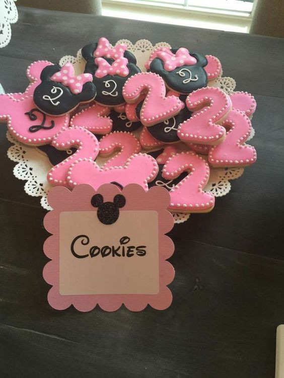 Minnie Mouse 2Nd Birthday Party Ideas
 32 Sweet And Adorable Minnie Mouse Party Ideas Shelterness