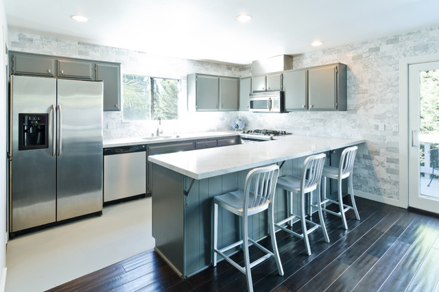 Modern Grey Kitchen Cabinets
 Modern grey and white kitchen Modern Kitchen Los