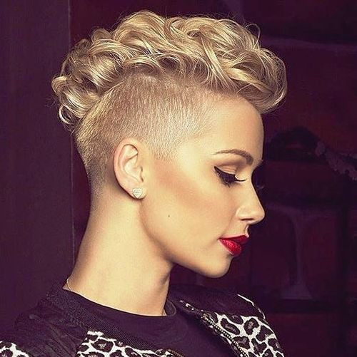 Mohawk Hairstyles For Women
 25 Exquisite Curly Mohawk Hairstyles For Girls & Women