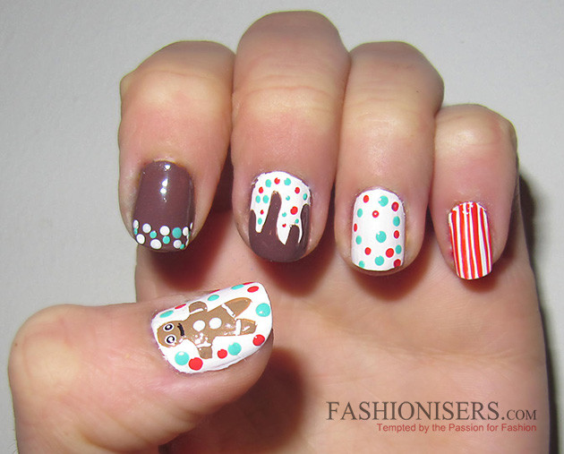 Nail Art For Christmas And New Year
 New Year s Eve Nail Art Designs That Scream Cuteness