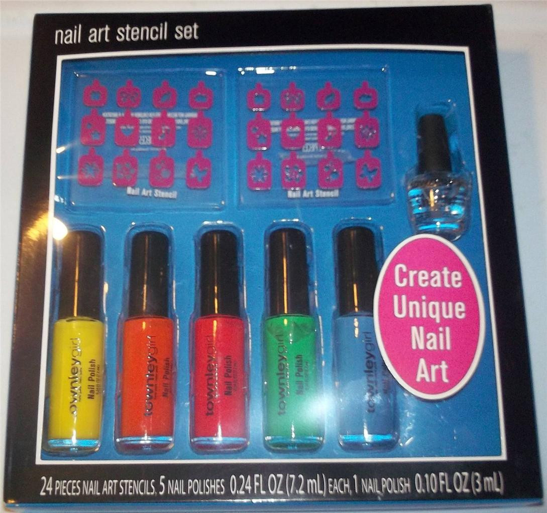 Nail Art Stencils Kit
 NEW TOWNLY GIRL 30 PIECE NAIL ART STENCIL NAIL POLISH KIT