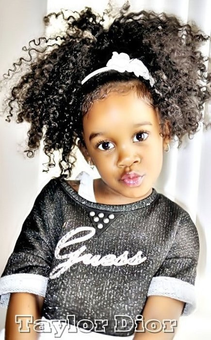 Natural Hairstyles For Little Black Girl
 14 Cute and Lovely Hairstyles for Little Girls Pretty