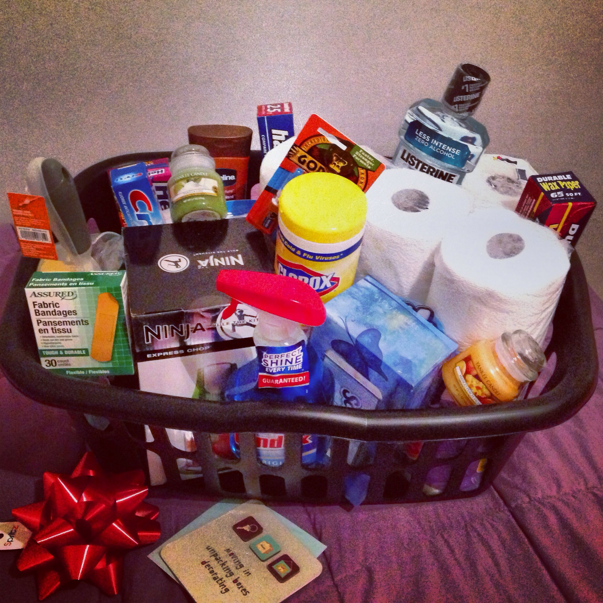 New Home Gift Basket Ideas
 DIY Housewarming t basket include household
