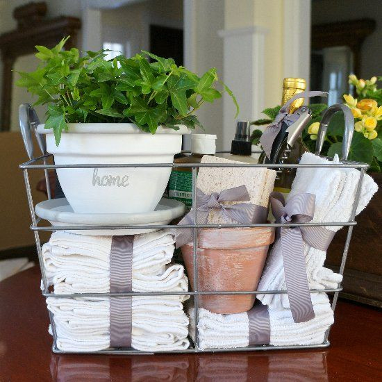 New Home Gift Basket Ideas
 Housewarming Gift Ideas