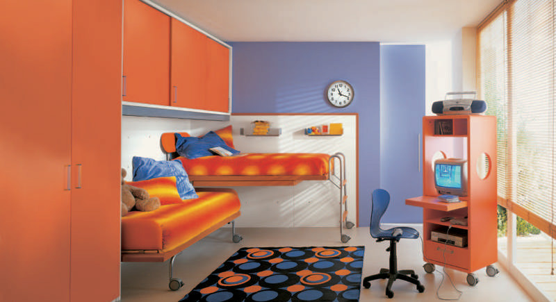 Orange Kids Room
 Sky Blue and Orange Kids Room with Circular Rugs Motive