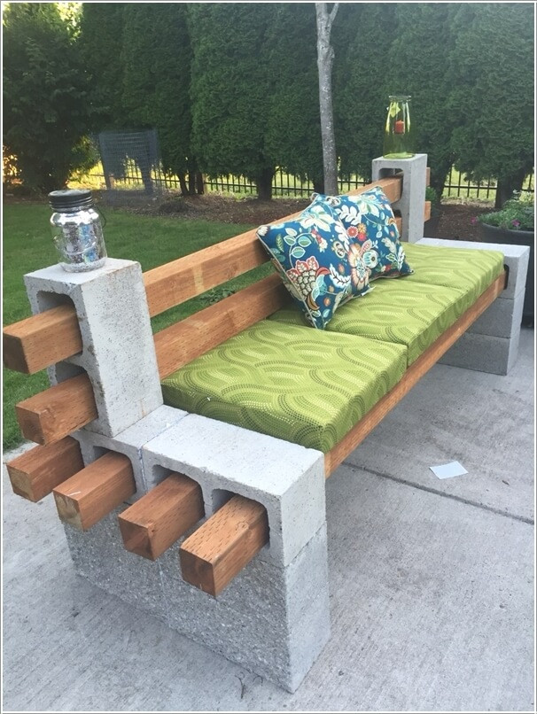 Outdoor Couch DIY
 10 Cool DIY Outdoor Couch Ideas