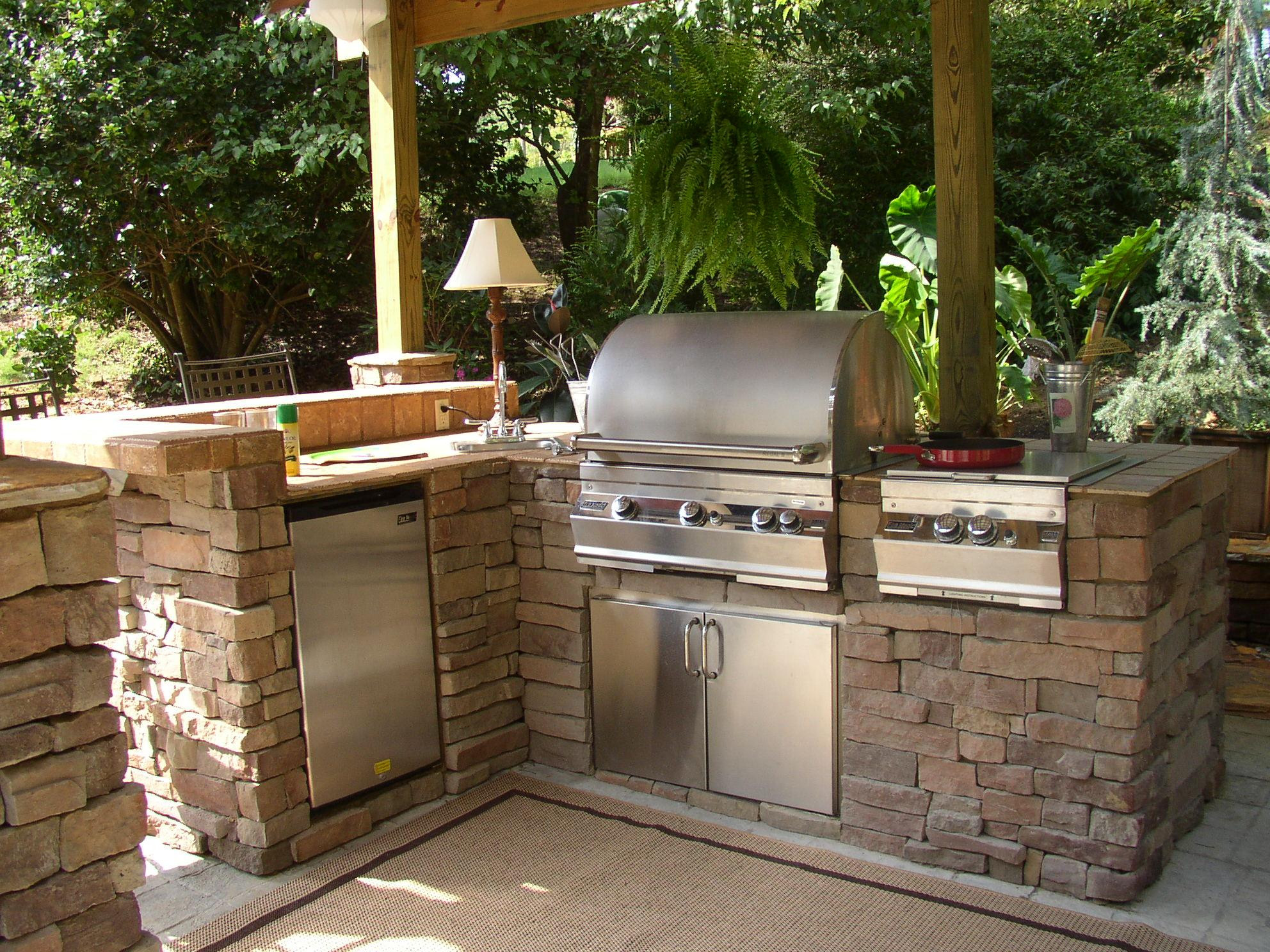 Outdoor Kitchen Plans Free
 How to Build Outdoor Kitchen with Simple Designs