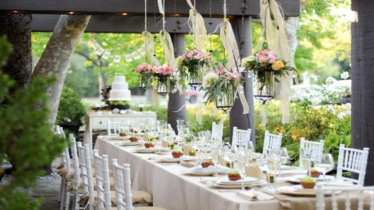 Outside Engagement Party Ideas
 Elegant french country decor outdoor engagement party