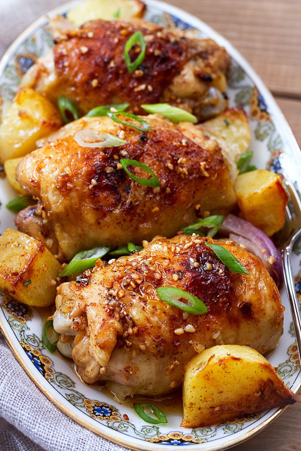 Oven Baked Chicken Recipe
 Baked Garlic Chicken and Potatoes — Eatwell101