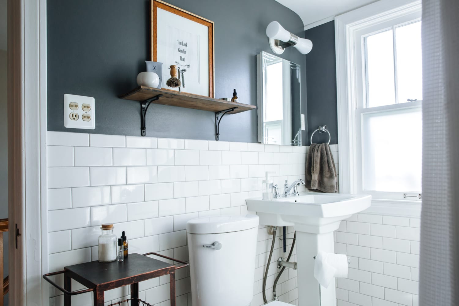 Paint Color For Small Bathroom
 Best Paint Colors for Small Bathrooms