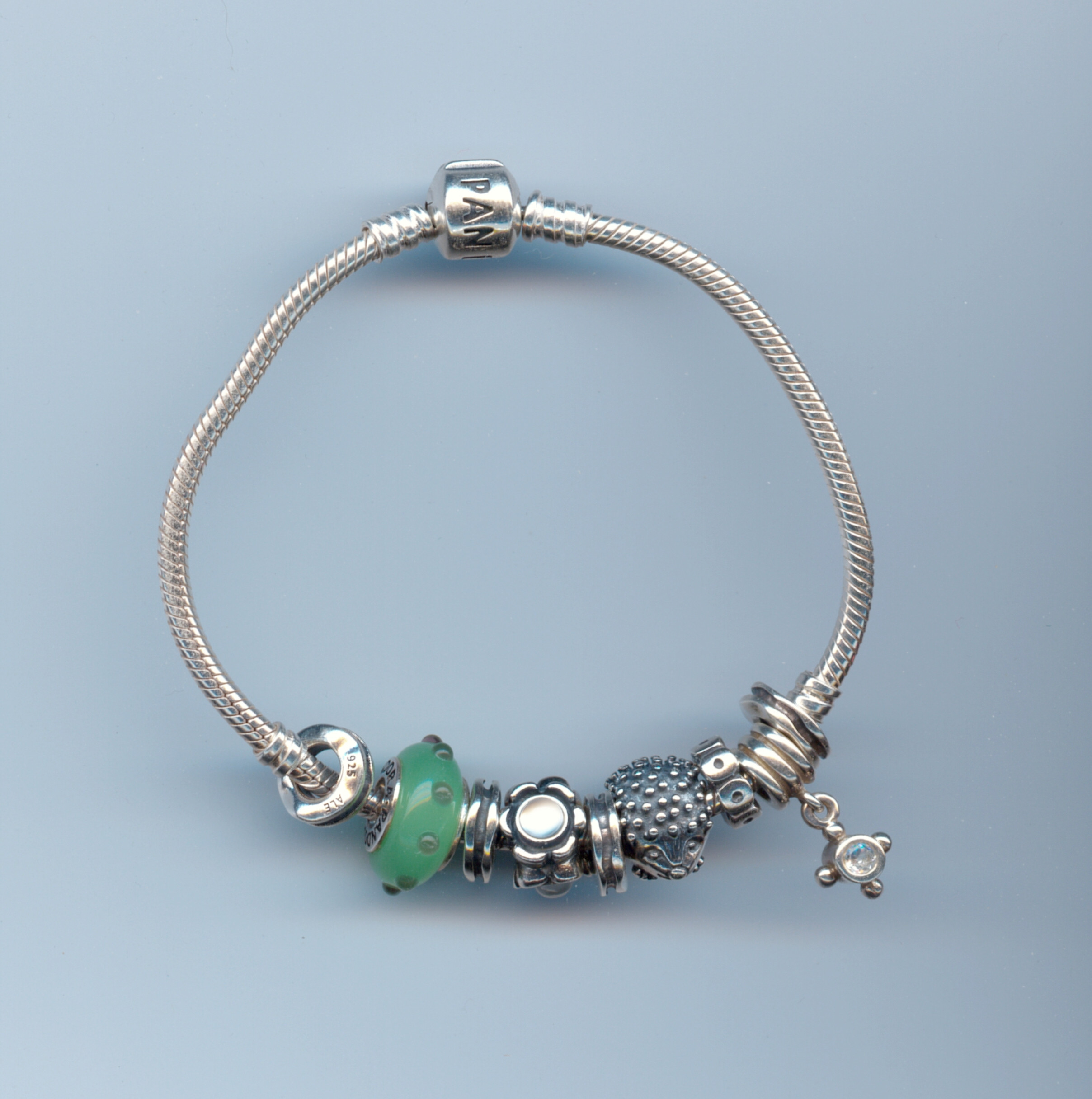 Pandora Bracelets Charms
 Pandora charm bracelet