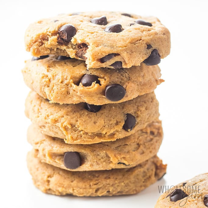Peanut Butter Protein Cookies
 Easy Low Carb Chocolate Chip Peanut Butter Protein Cookies